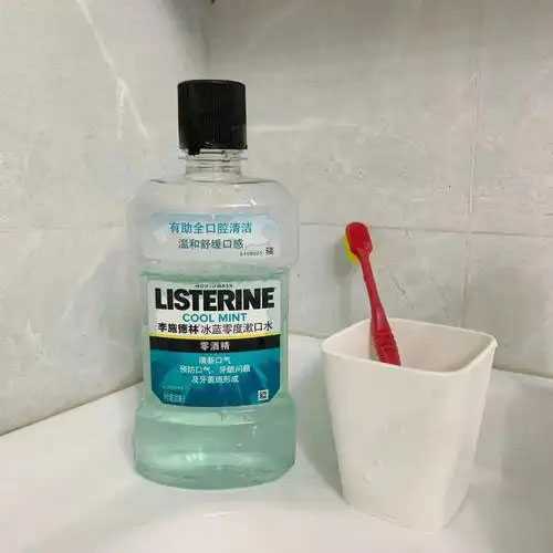 漱口水和刷牙哪个干净
