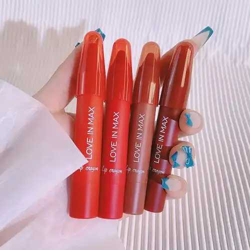 有痘痘能用修颜液吗？修颜液对皮肤有什么作用