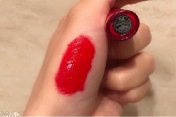 阿玛尼405和402选哪个