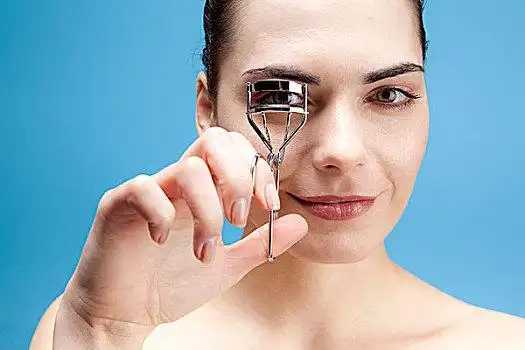 睫毛夹和假睫毛哪个好