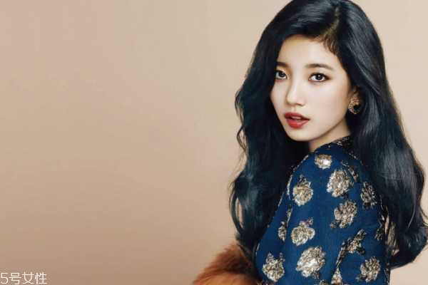 经常化妆怎么护肤