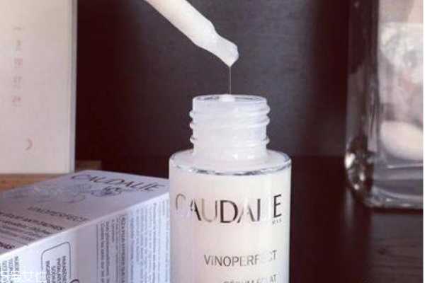 美白精华哪款好