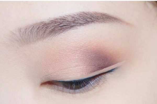 如何正确选择眼影？选择眼影的方法