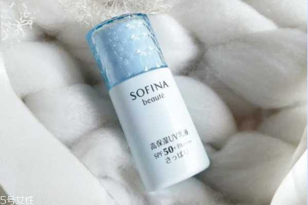 苏菲娜防晒霜防水吗