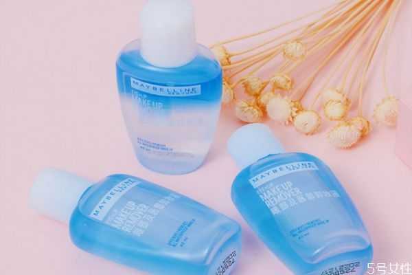 美宝莲眼唇卸妆液需要乳化吗？美宝莲眼唇卸要摇匀吗