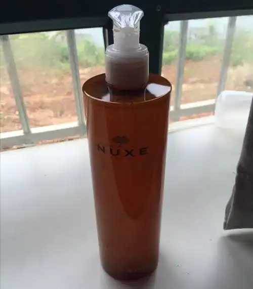 洁面胶有味道吗