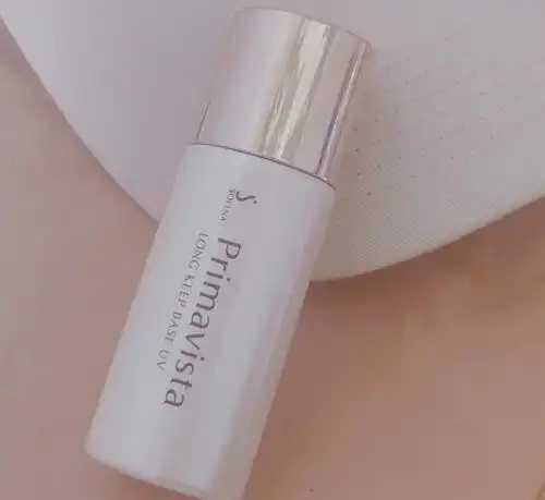 粉底霜和妆前霜一样吗