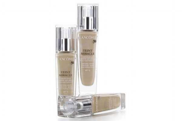 粉底液怎么保存时间长？粉底使用注意事项