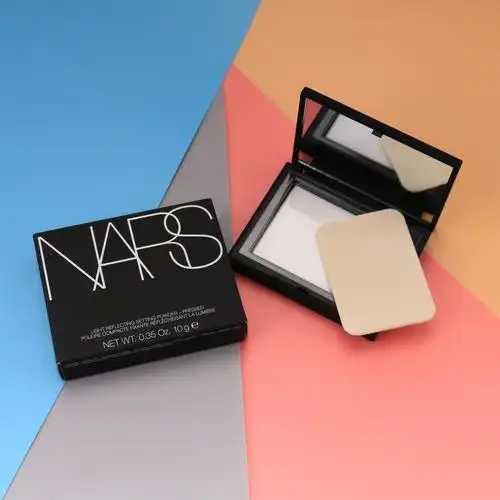 男士可以用散粉吗 男士可以用散粉吗