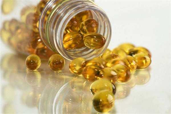 鱼肝油可以护肤吗？油皮痘痘肌可以用鱼肝油擦脸吗