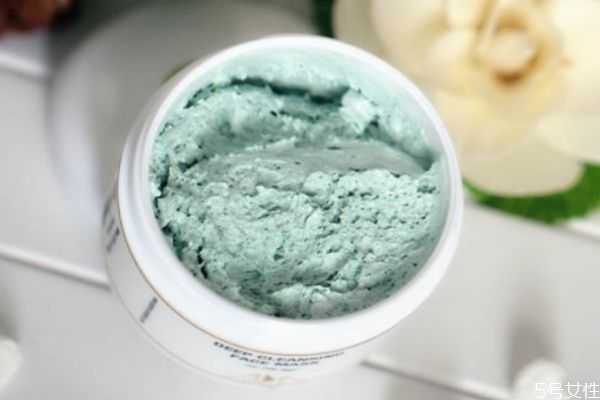 敷清洁面膜要避开痘痘吗?清完痘痘可以敷清洁面膜吗 敷清洁面膜要避开痘痘吗?清完痘痘可以敷清洁面膜吗