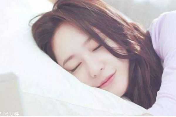 抗衰老精华液哪种好