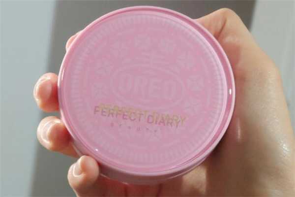 完美日记奥利奥气垫好用吗?奥利奥气垫粉色和黑色的区别 完美日记奥利奥气垫好用吗?奥利奥气垫粉色和黑色的区别