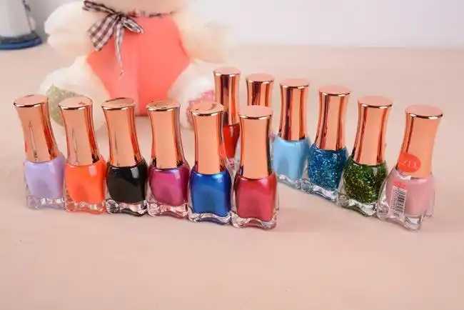 使用指甲油后需要多久擦掉 使用指甲油后需要多久擦掉