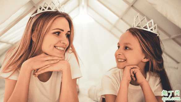 睡衣能不能当家居服穿？家居服与睡衣有啥不一样