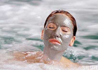 泥膜弄进眼睛怎么办?泥膜敷太久会怎样 泥膜弄进眼睛怎么办?泥膜敷太久会怎样
