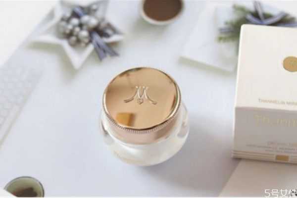 贵妇膏能代替粉底液么？贵妇膏可以用来防晒么