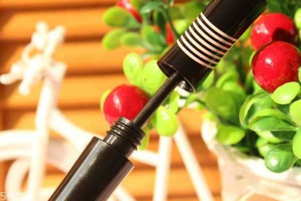 睫毛膏应该怎么选择?怎么画眼睫毛? 睫毛膏应该怎么选择?怎么画眼睫毛?