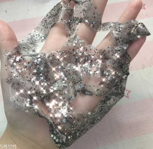 pny7s星空面膜敷多久 将银河贴在脸上