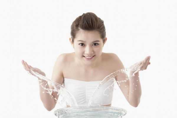 皮肤太干会有什么危害？皮肤太干会长痘吗