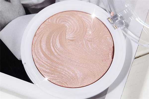 mua高光真假怎么看？mua高光哪个颜色最自然