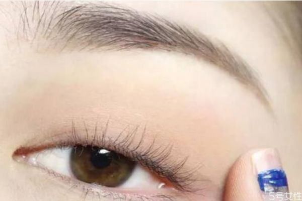 黑头发适合什么颜色的眉笔?黑头发应该怎么选择眉笔 黑头发适合什么颜色的眉笔?黑头发应该怎么选择眉笔