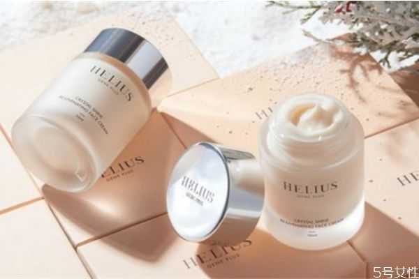 赫丽尔斯面霜怎么样?赫丽尔斯属于什么档次 赫丽尔斯面霜怎么样?赫丽尔斯属于什么档次