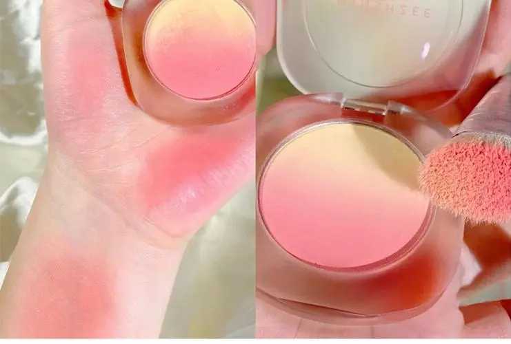 渐变腮红好还是单色腮红好 渐变腮红好还是单色腮红好