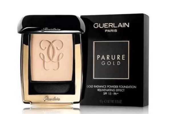 粉饼怎么遮瑕？粉饼跟遮瑕膏有什么区别