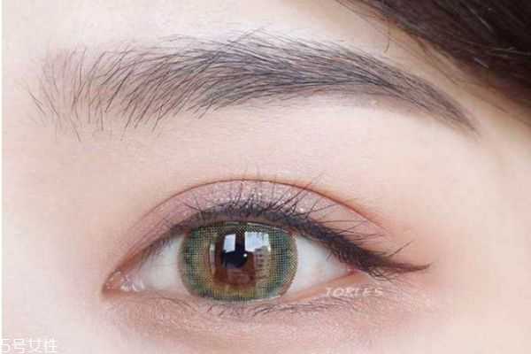 美瞳怎么选材质？最舒服的美瞳材质