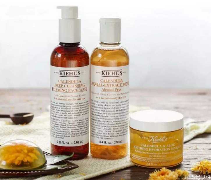 金盏花爽肤水可以收缩毛孔吗？金盏花爽肤水怎么用