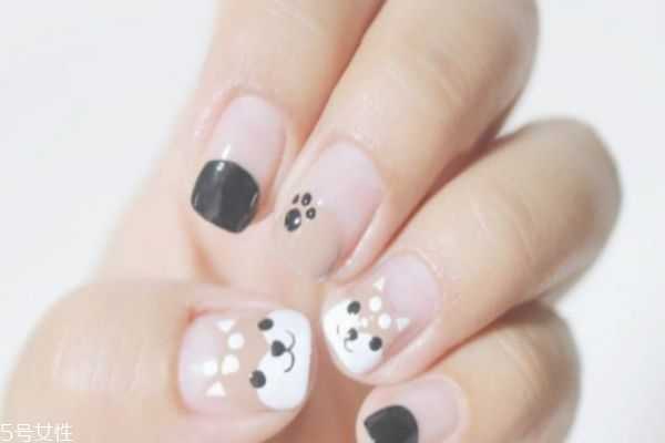 卡通手绘美甲怎么做？动物图案卡通美甲怎么做