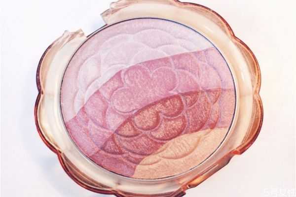 高光粉可以定妆吗?高光的作用是什么 高光粉可以定妆吗?高光的作用是什么