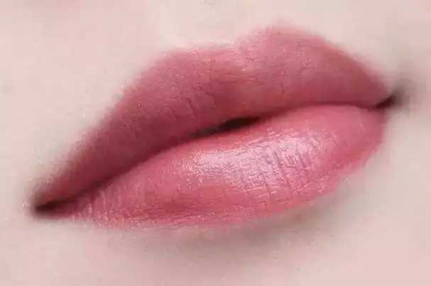 黄皮素颜必入的口红颜色