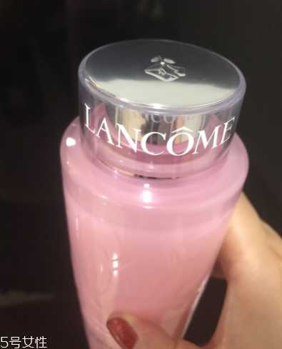 兰蔻粉水是爽肤水吗? 兰蔻粉水是爽肤水吗?