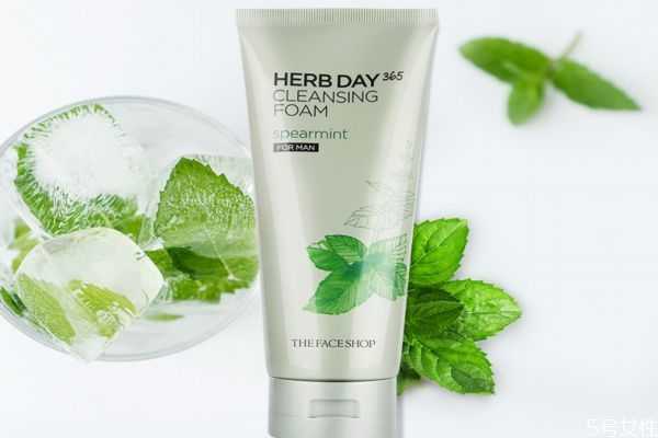 菲诗小铺男士洗面奶怎么样?菲诗小铺男士洗面奶怎么用 菲诗小铺男士洗面奶怎么样?菲诗小铺男士洗面奶怎么用