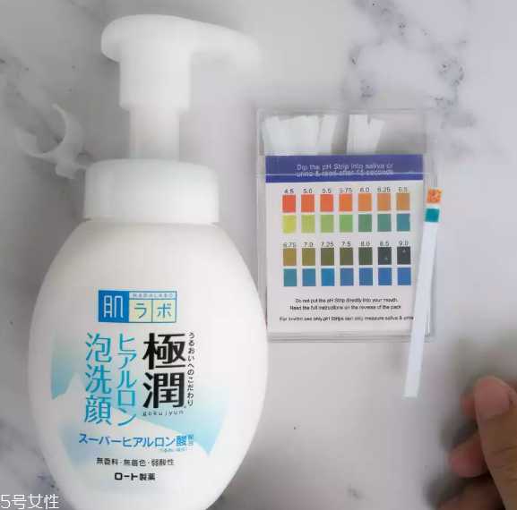 cow洗面奶和肌研极润洗面奶哪个好