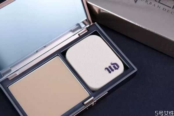 粉饼可以代替bb霜吗