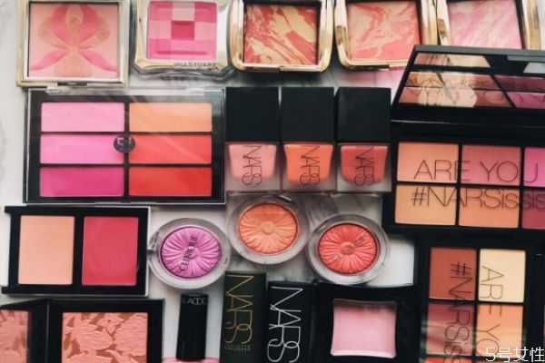 腮红4年了还能用吗