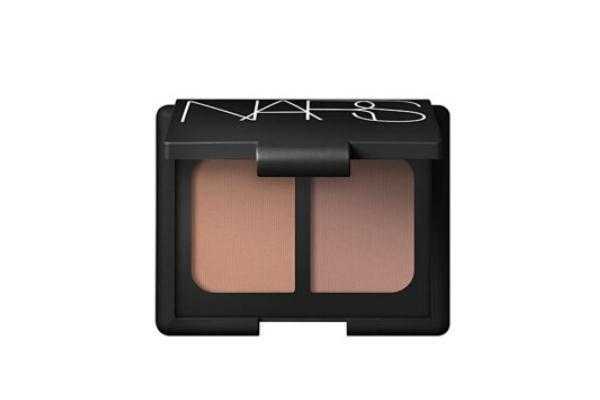 修容要定妆吗？先修容还是先散粉定妆