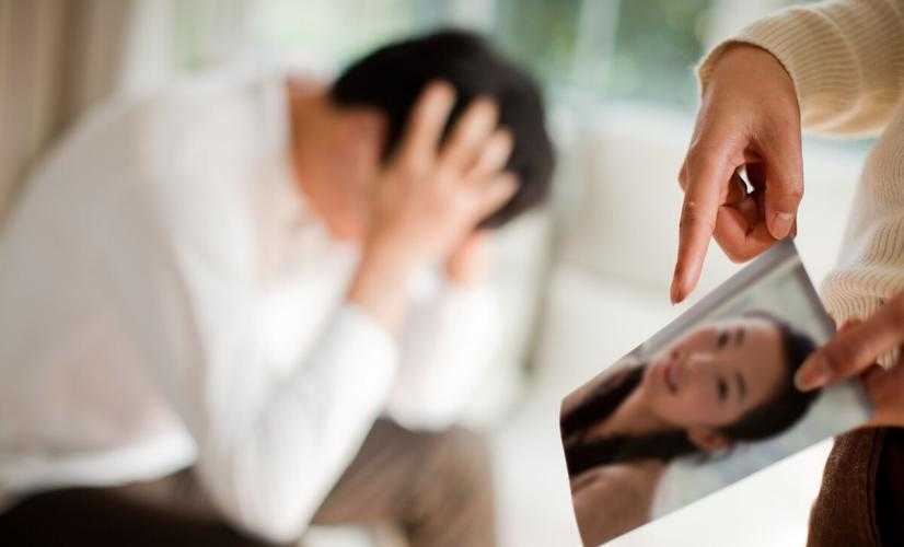 50岁男人婚外情最可怕，是一种理x的外遇回头很难