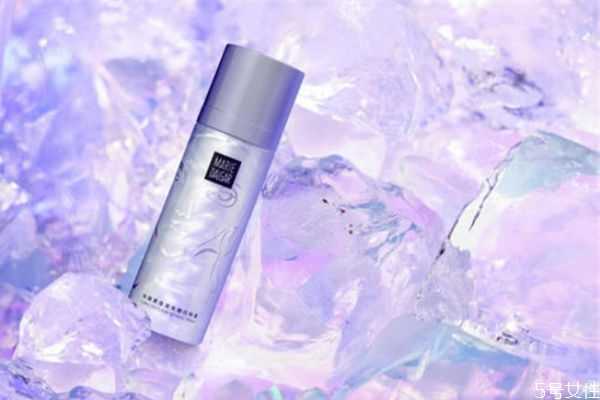 玛丽黛佳定妆喷雾好用吗?玛丽黛佳定妆喷雾怎么用 玛丽黛佳定妆喷雾好用吗?玛丽黛佳定妆喷雾怎么用