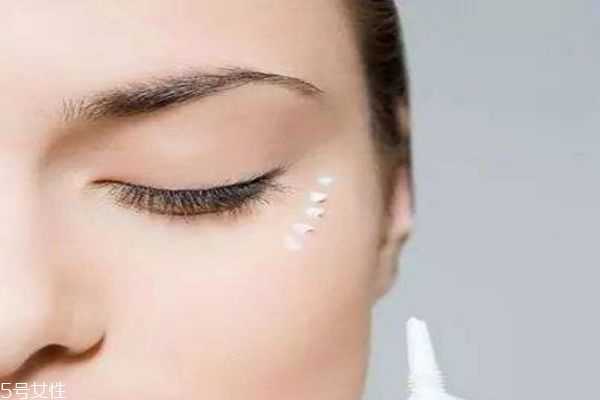 眼霜的成分一般都有什么呢