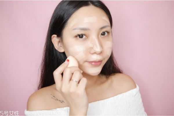 美妆蛋为什么开裂了?美妆蛋的正确用法 美妆蛋为什么开裂了?美妆蛋的正确用法