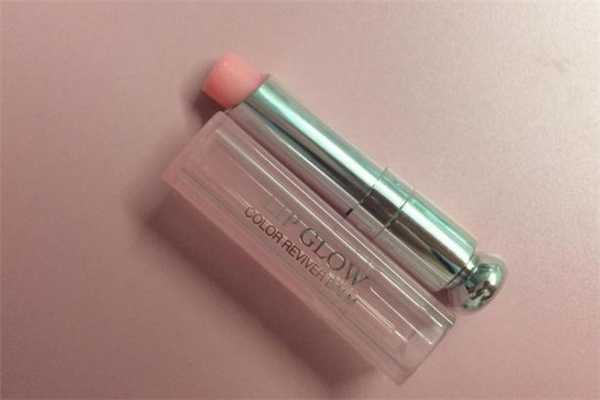 迪奥变色唇膏保质期多久？迪奥变色唇膏过期了还能用吗