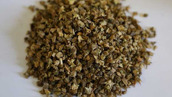 用淡盐水洗脸的4大好处 淡盐水可以经常洗脸吗 用淡盐水洗脸的4大好处 淡盐水可以经常洗脸吗