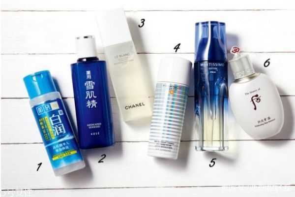 化妆水和卸妆水有什么区别