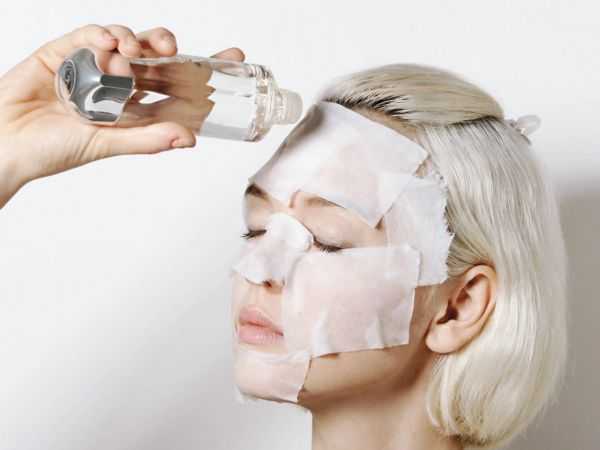 油性敏感肌适合用什么护肤品 油性敏感肌适合用什么护肤品