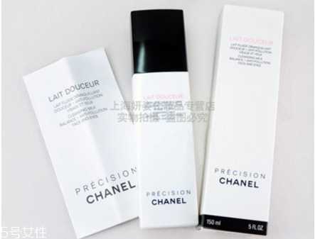 眼唇卸妆液哪个好 温和好用的眼唇部卸妆液推荐