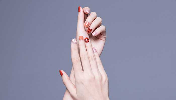 贴甲片要不要剪指甲